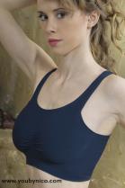 ADATTO NEL TUO TEMPO LIBERO IL NOSTRO TOP SPORTIVO E' DISPONIBILE NELLA TAGLIA UNICA.
IDEALE PER TAGLIA SENO 2-3,PRODOTTO NELLA MORBIDA MICROFIBRA CHE CONTRADDISTINGUE L'INTERA LINEA.
PROPOSTO AD UN PREZZO SPECIALE!!!
SOLO EURO 5,90